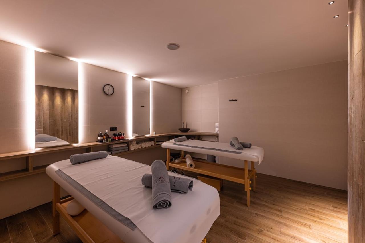 Hotel Avar