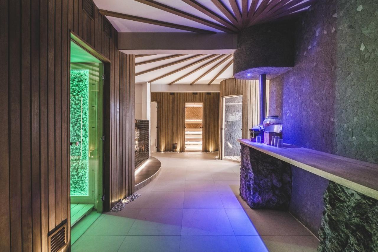 Avar Hotel 4*